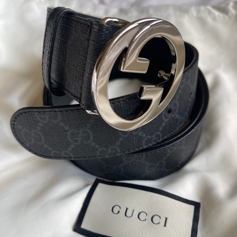 Mens Gucci Black Leather Belt with Silver Buckle